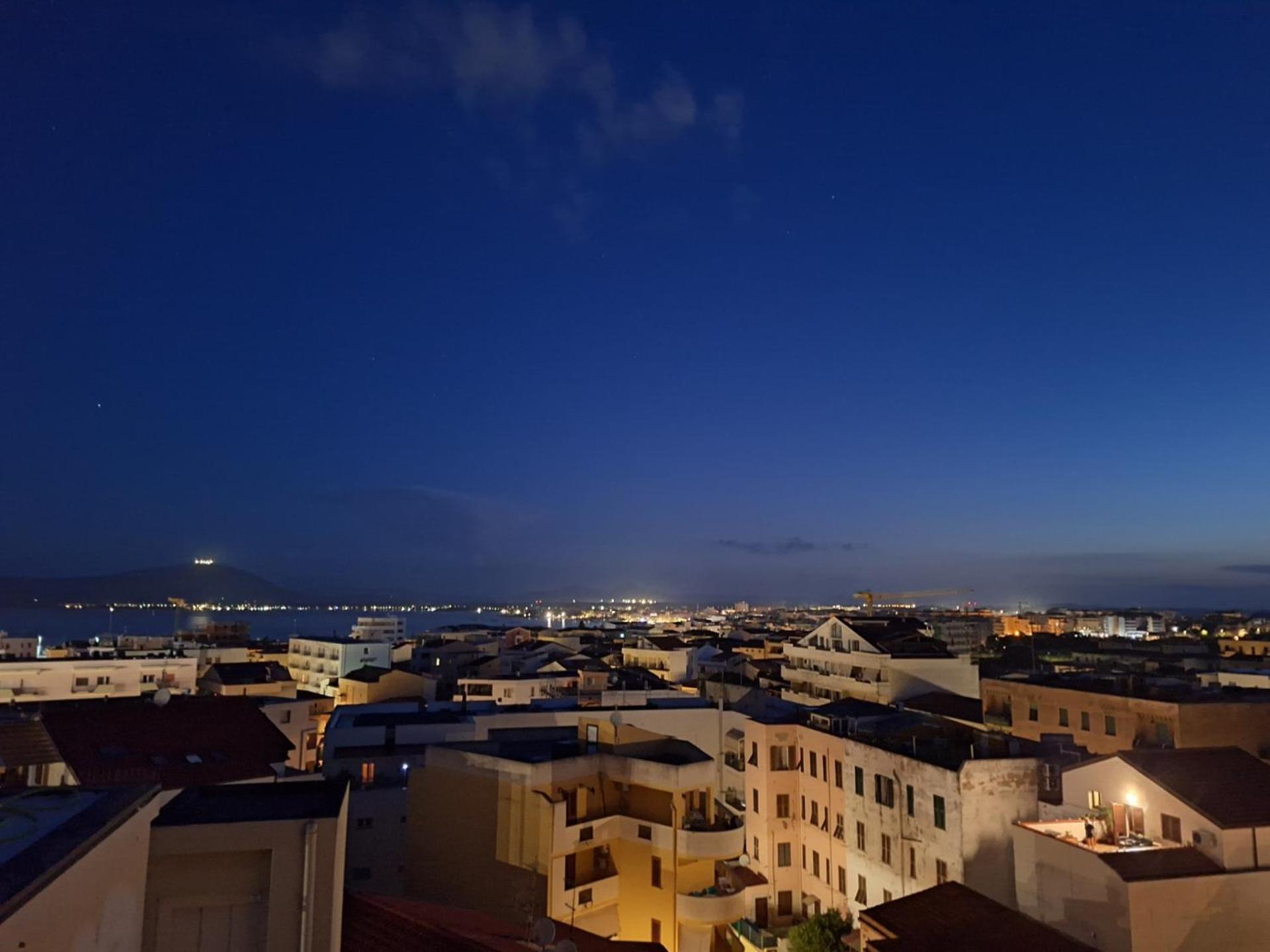 Il Colibri Apartment Алгеро Екстериор снимка